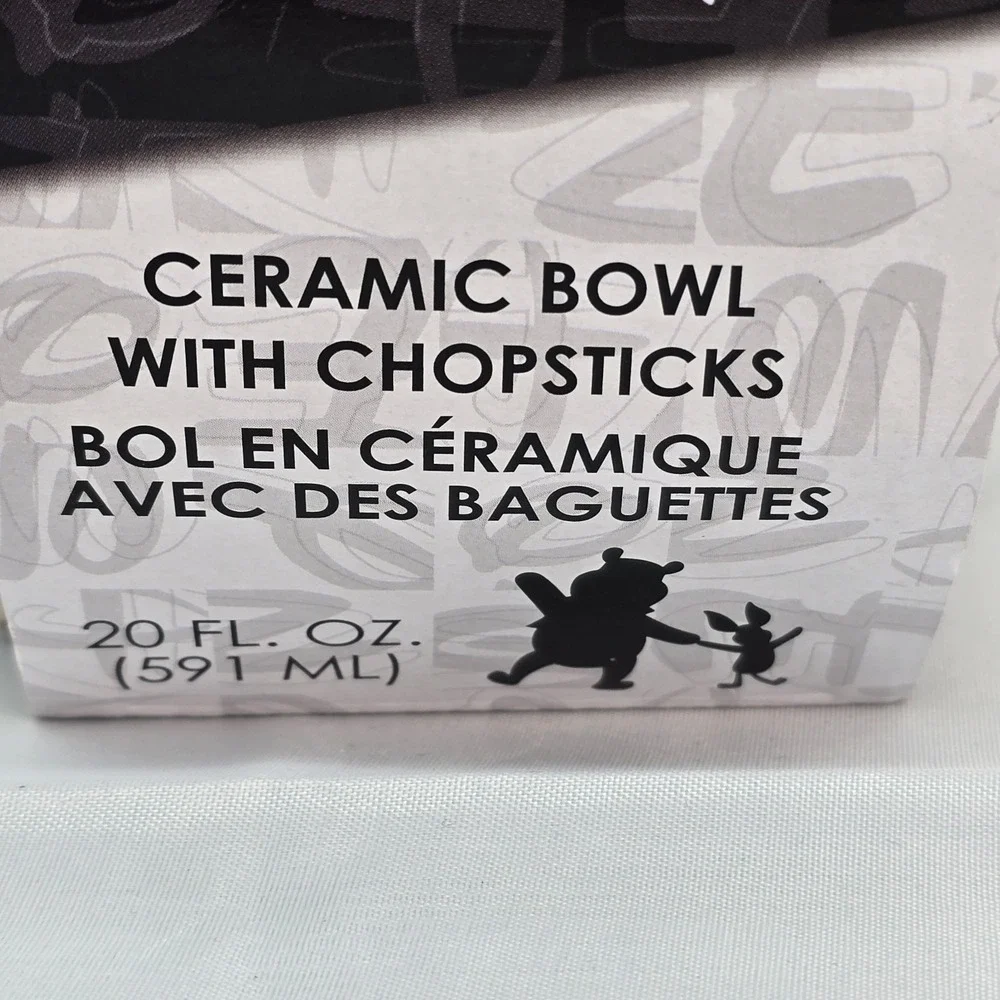 Disney Winnie the Pooh 20 oz Ceramic Ramen Bowl with Bamboo Chopsticks NEW‎